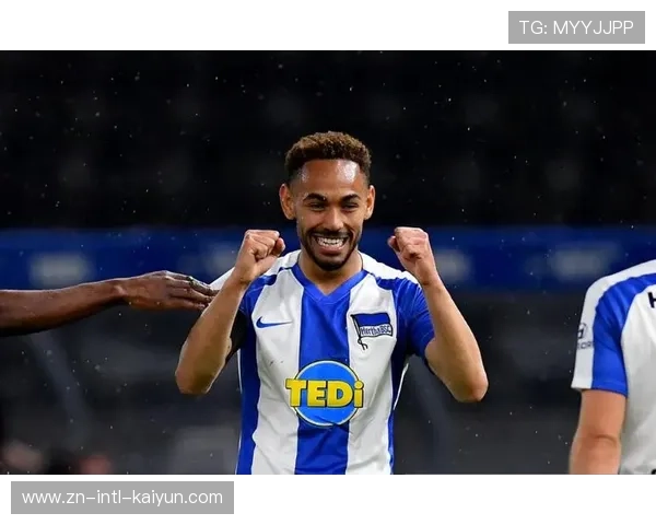 盐贝健人加盟狼堡：日本新星的德甲适应期